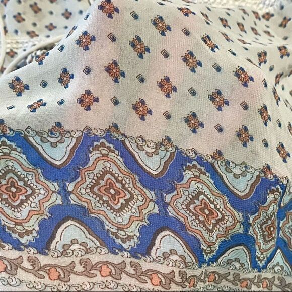 𝅺ALTAR’D State semi sheer boho top size L - Picture 8 of 10